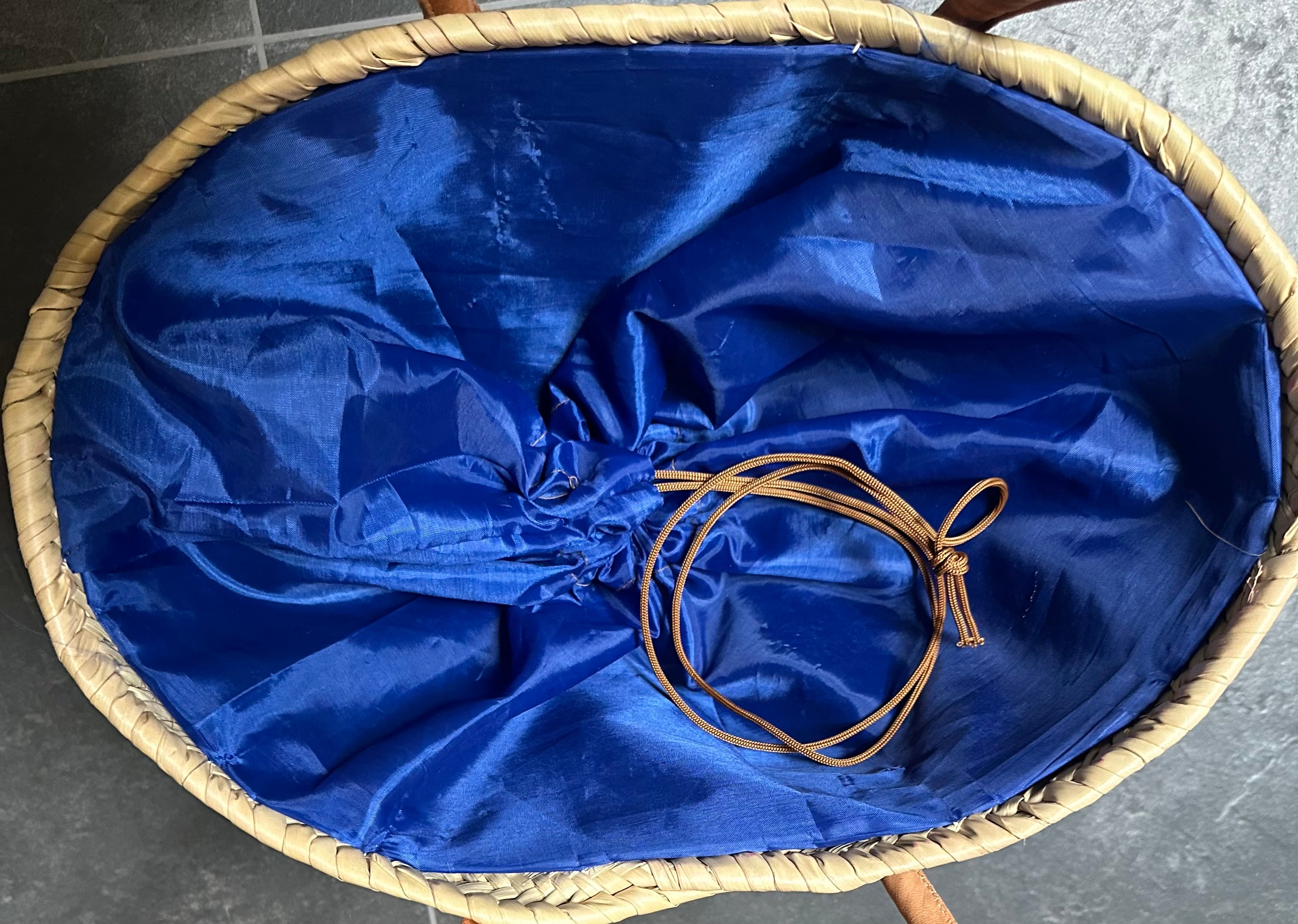 Rieten strandtas met multicolor pailletten