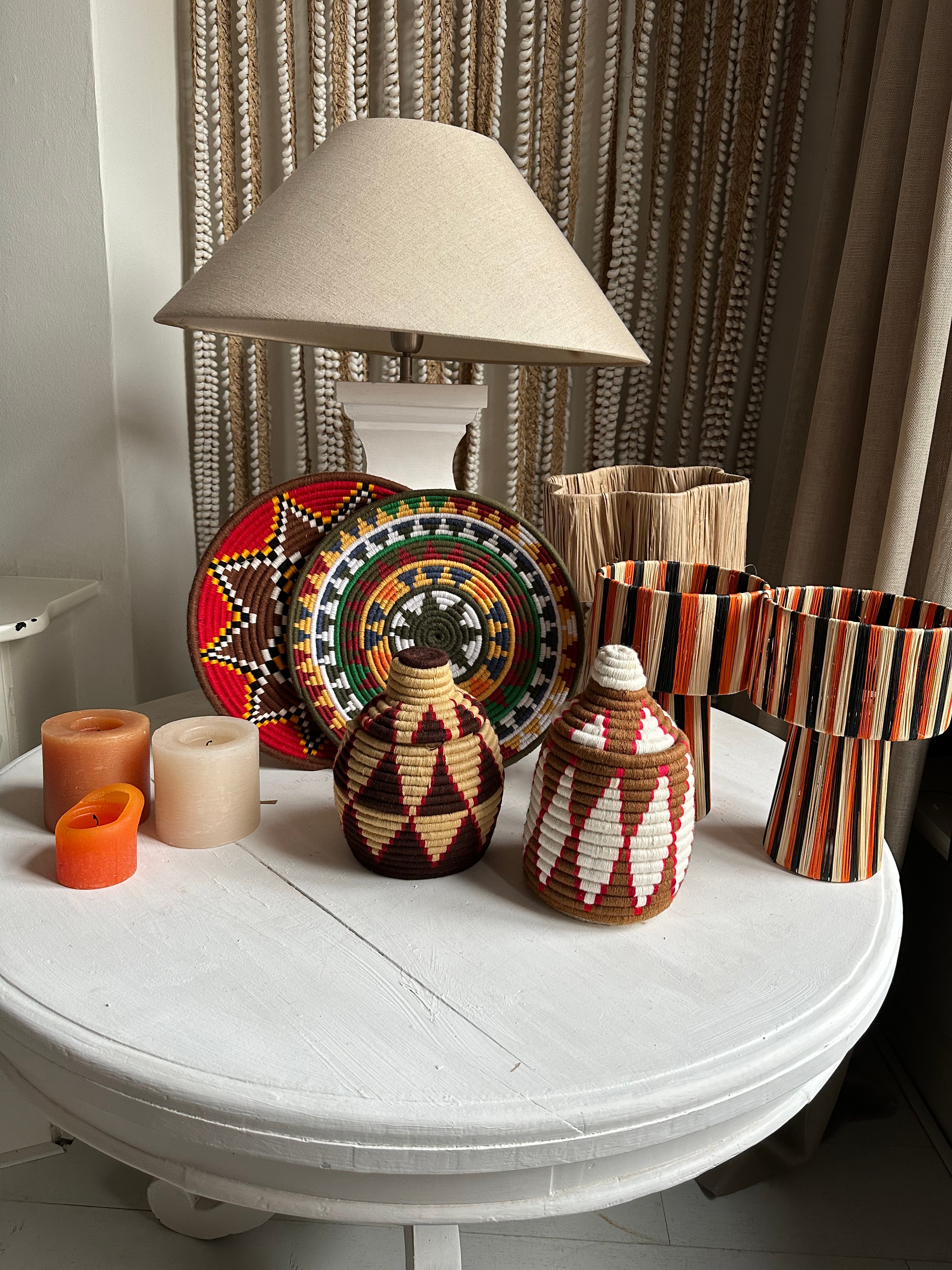 Raffia tafellamp - multicolor - hoogte 26 cm