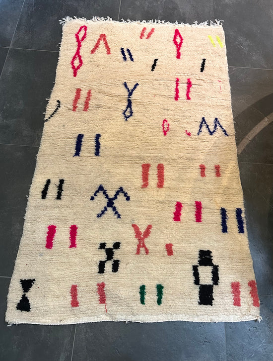 Marokkaans Boujaad vloerkleed - wit + multicolor - 160 x 100 cm