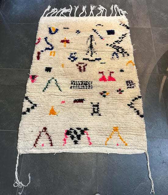 Marokkaans Boujaad vloerkleed - wit + multicolor - 150 x 100 cm