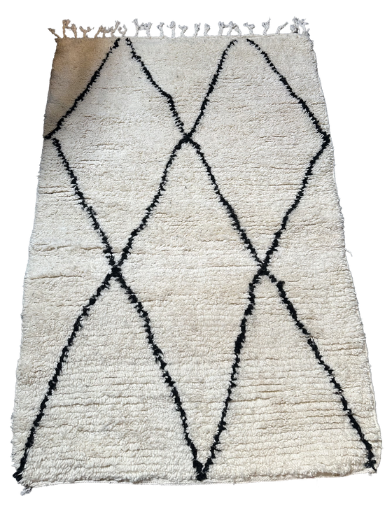 Marokkaans Boujaad vloerkleed - wit + zwart - 163 x 109 cm