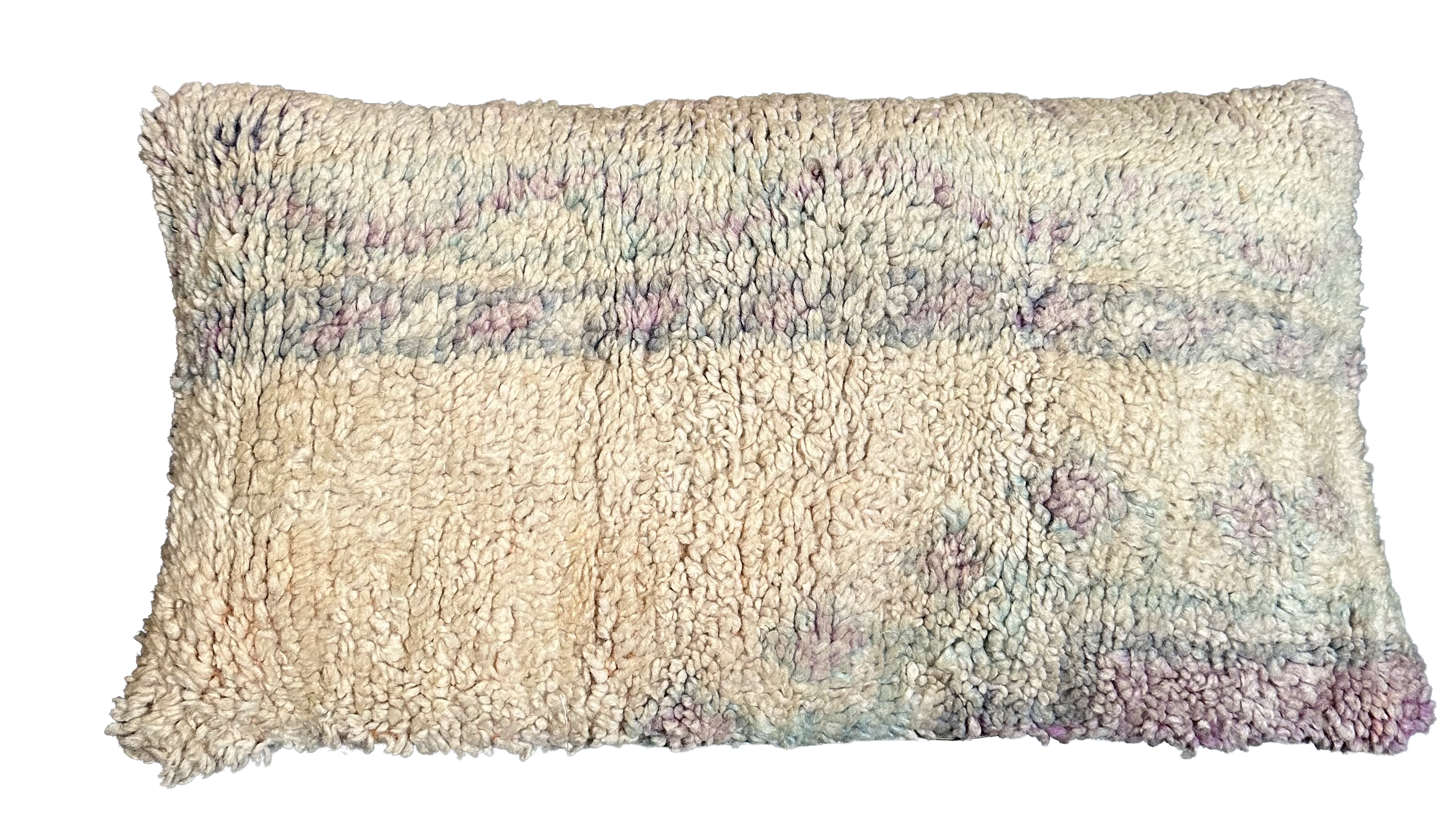Marokkaans kussen - nude + paars - 65 x 35 cm