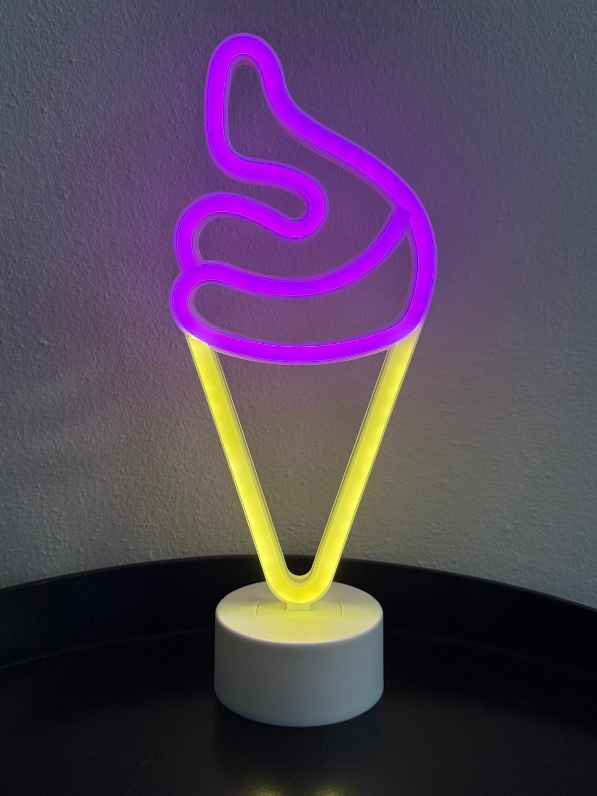 LED IJsje met neonlicht